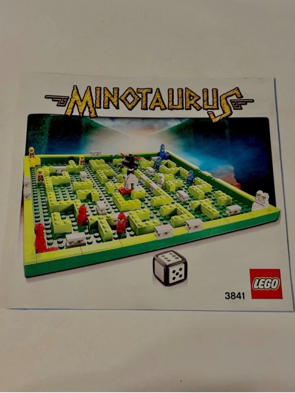 Lego minotaurus 3841